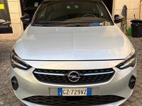 Usata Opel Corsa Design & Tech 100 CV (73 kW) 2023 Grigio Utilitaria