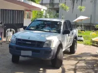 Usata Isuzu D-Max 101 CV (74 kW) 2004 Bianco Cabrio