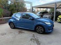 Usata Toyota Yaris Hybrid Trend 92 CV (67 kW) 2021 Blu/azzurro Berlina