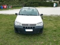 Usata Fiat Strada 85 CV (62 kW) 2007 Bianco Pick-up