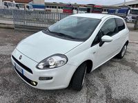 Usata Fiat Punto 75 CV (55 kW) 2015 Bianco Berlina