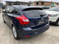Usata Ford Focus 116 CV (85 kW) 2011 Blu Berlina