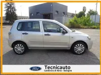 Usata Mazda 2 Active 68 CV (50 kW) 2006 Argento metallizzato Utilitaria