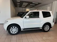Usata Mitsubishi Pajero Intense 200 CV (147 kW) 2010 Bianco SUV