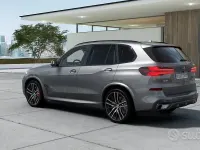 Nuova BMW X5 M Sport 298 CV (219 kW) 2026 Grigio SUV