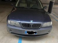 Usata BMW 330 204 CV (150 kW) 2003 Blu Station wagon