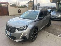 Usata Peugeot 2008 Allure 102 CV (75 kW) 2023 Argento SUV