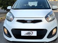 Usata Kia Picanto 69 CV (50 kW) 2012 Bianco Utilitaria