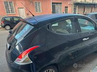 Usata Lancia Ypsilon 95 CV (69 kW) 2013 Blu Utilitaria