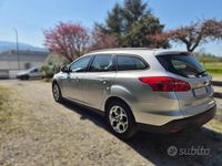 Usata Ford Focus S 120 CV (88 kW) 2015 Grigio Station wagon