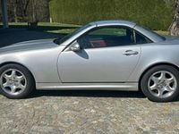 Usata Mercedes SLK320 218 CV (160 kW) 2000 Argento Cabrio