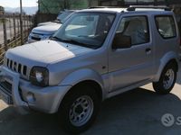 usata Suzuki Jimny anno 2011