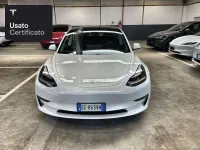 Usata Tesla Model 3 Long Range AWD 324 kW (441 CV) 2021 Pearl white multicoat Berlina