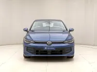 Usata VW Golf VIII Life 116 CV (85 kW) 2025 Giallo