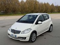 Usata Mercedes A180 Executive 109 CV (80 kW) 2011 Other Monovolume