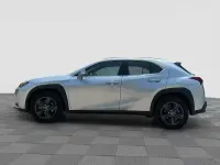 Usata Lexus UX 152 CV (111 kW) 2024 Sonic platinum SUV