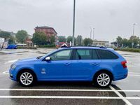 Usata Skoda Octavia 150 CV (110 kW) 2019 Blu/azzurro Station wagon