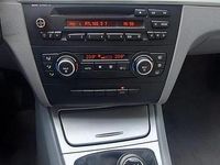 Begagnad BMW 118 2008 Blå Halvkombi