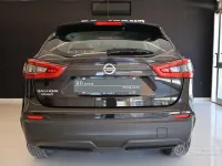 Usata Nissan Qashqai Acenta 110 CV (80 kW) 2018 Nero SUV