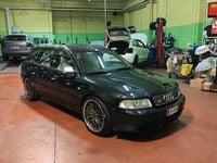 Usata Audi S4 Ambiente 265 CV (194 kW) 2001 Brilliant black Station wagon