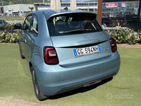 Usata Fiat 500e Icon 85 kW (116 CV) 2021 Blu SUV
