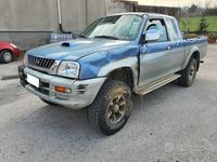 Usata Mitsubishi L200 100 CV (73 kW) 1999 Blu Pick-up