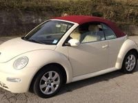 Usata VW New Beetle 102 CV (75 kW) 2006 Beige Utilitaria