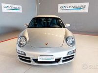 Usata Porsche 911 Carrera S 355 CV (261 kW) 2005 Grigio Coupé