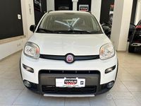 Usata Fiat Panda 4x4 S 95 CV (69 kW) 2018 Bianco Utilitaria
