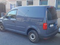 Usata VW Caddy 110 CV (80 kW) 2021 Grigio Monovolume