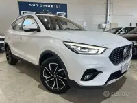 Usado MG ZS Luxury 111 CV (81 kW) 2023 Blanco SUV