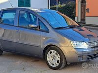 Usata Fiat Idea 80 CV (58 kW) 2007 Grigio Monovolume