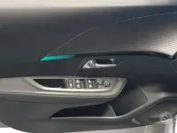 Usata Peugeot 208 Allure 102 CV (75 kW) 2022 Grigio Utilitaria
