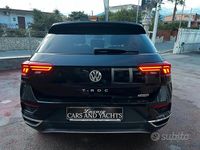 Usata VW T-Roc 150 CV (110 kW) 2018 Nero SUV