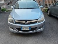 Usata Opel Astra GTC 125 CV (91 kW) 2007 Grigio Coupé