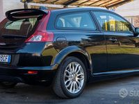 Usata Volvo C30 109 CV (80 kW) 2008 Nero Utilitaria