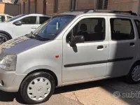 Usata Opel Agila 60 CV (44 kW) 2004 Grigio Monovolume