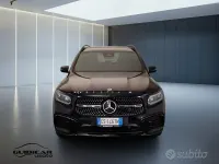 Usata Mercedes GLB200 AMG Line Premium 150 CV (110 kW) 2024 Nero SUV