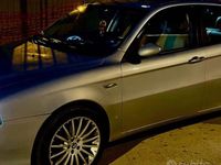 Usata Alfa Romeo 147 150 CV (110 kW) 2006 Grigio Utilitaria