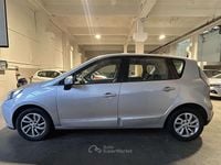 Usata Renault Scénic III Dynamique 106 CV (77 kW) 2013 Argento Monovolume