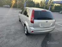 Usata Ford Fiesta 80 CV (58 kW) 2008 Utilitaria
