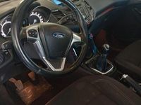 Usata Ford Fiesta 75 CV (55 kW) 2016 Bianco Utilitaria