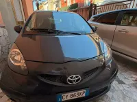 Usata Toyota Aygo 68 CV (50 kW) 2005 Blu Utilitaria