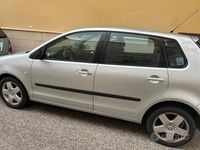 Usata VW Polo 2002 Grigio Monovolume