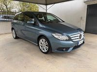 Usata Mercedes B220 184 CV (135 kW) 2013 Antracite Monovolume