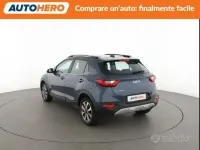 Usata Kia Stonic Style 84 CV (61 kW) 2021 Grigio SUV