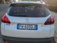 Usata Peugeot 2008 Allure 100 CV (73 kW) 2017 Bianco SUV