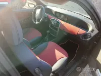 Usata Lancia Ypsilon 60 CV (44 kW) 2003 Nero Utilitaria