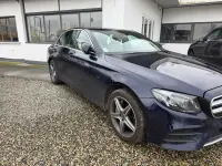 Usata Mercedes E220 Premium Plus 194 CV (142 kW) 2019 Blu/azzurro Station wagon