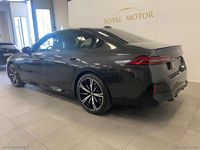 Usata BMW 520 M Sport 197 CV (144 kW) 2024 Grigio Berlina